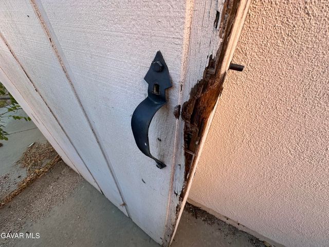 1111 Caperton Street, Lancaster, CA 93535