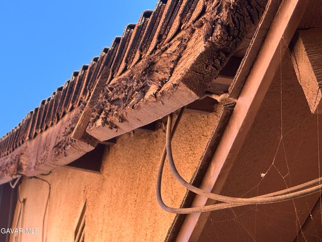 1111 Caperton Street, Lancaster, CA 93535