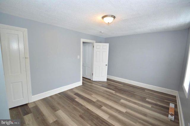 201 YORK ST, Burlington, NJ 08016