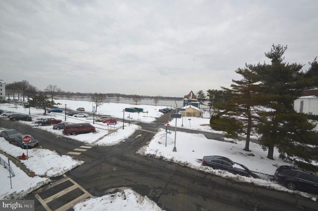 201 YORK ST, Burlington, NJ 08016