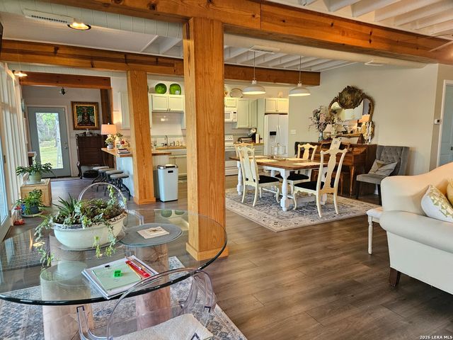 1676 Lake Dr, Spring Branch, TX 78070