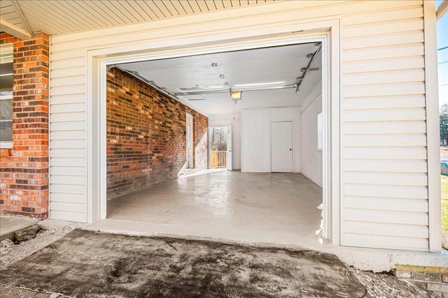 1075 Bee Creek Road, Corbin, KY 40701