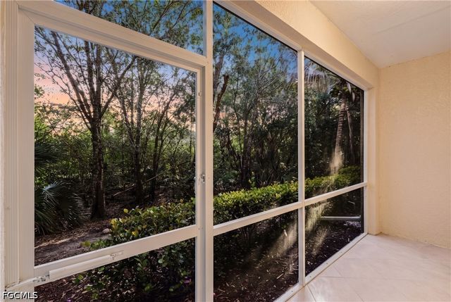 10302 Via Colomba CIR, Fort Myers, FL 33966