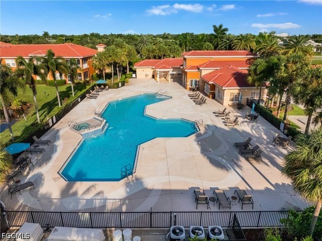 10302 Via Colomba CIR, Fort Myers, FL 33966