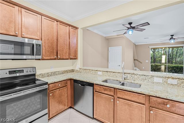 10302 Via Colomba CIR, Fort Myers, FL 33966
