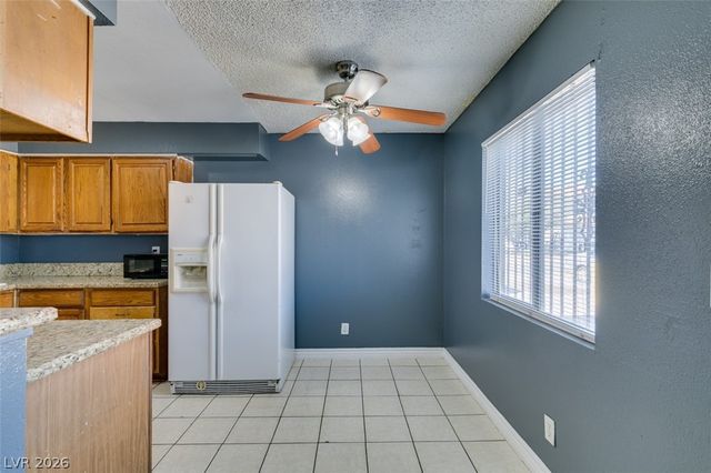 1641 North Lamont Street C, Las Vegas, NV 89115