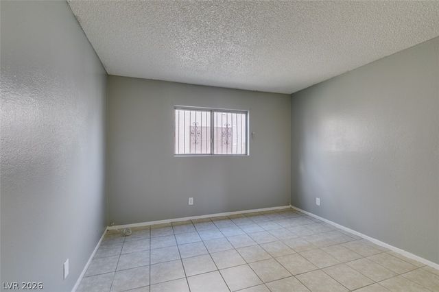 1641 North Lamont Street C, Las Vegas, NV 89115