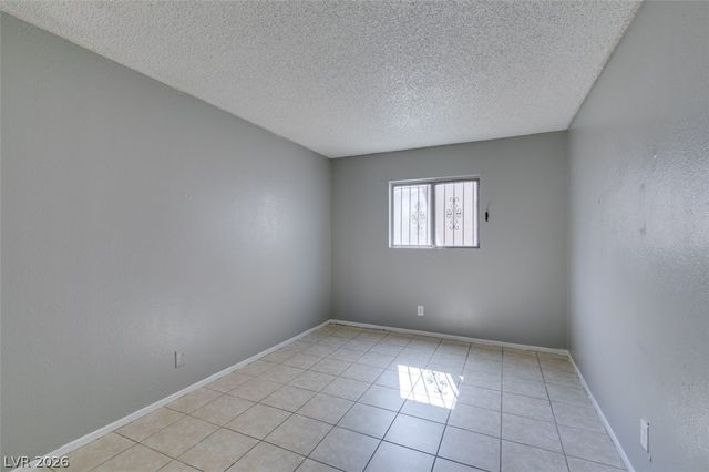 1641 North Lamont Street C, Las Vegas, NV 89115
