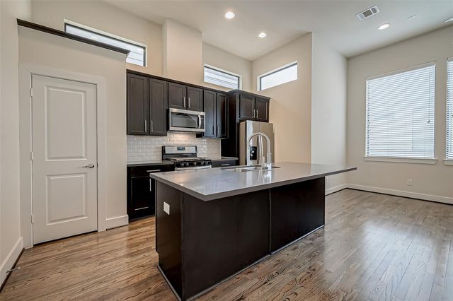 4025 Tulane Street, Houston, TX 77018