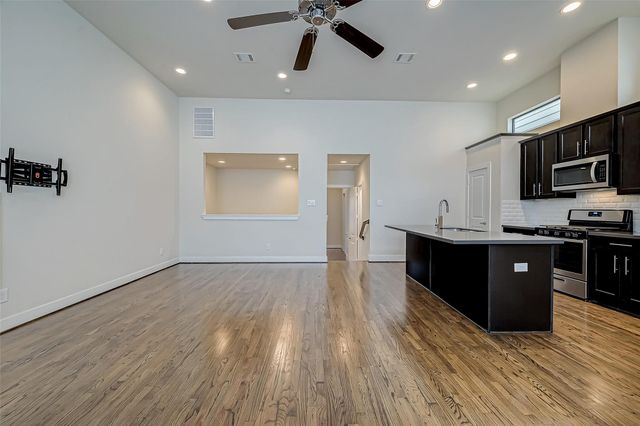 4025 Tulane Street, Houston, TX 77018