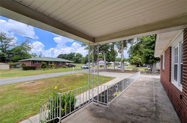 107 Hillside Drive, Anderson, SC 29625