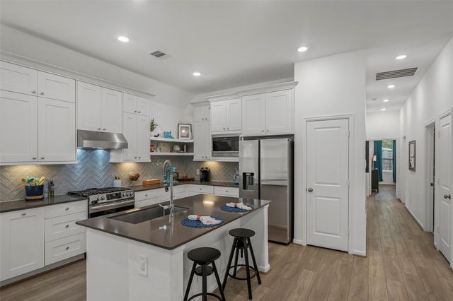 35440 Woodtrace Circle, Pinehurst, TX 77362