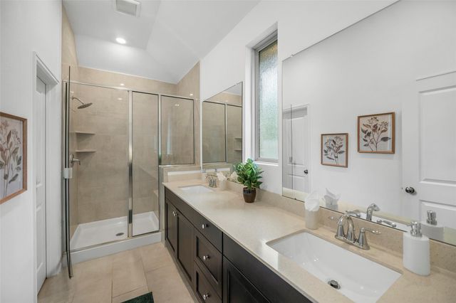 35440 Woodtrace Circle, Pinehurst, TX 77362