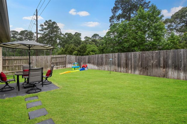 35440 Woodtrace Circle, Pinehurst, TX 77362