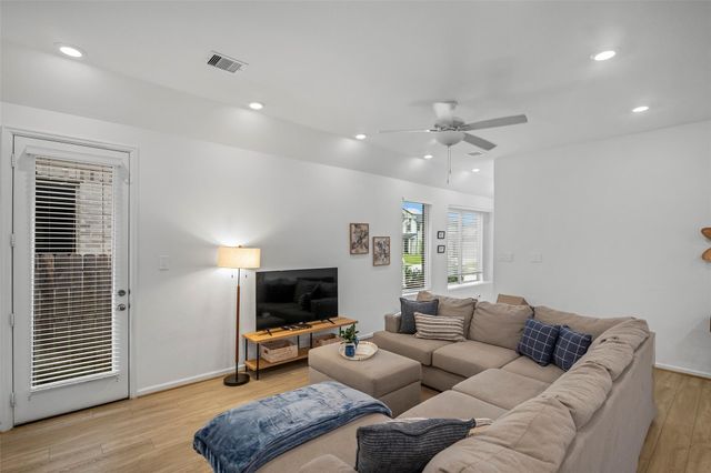 35440 Woodtrace Circle, Pinehurst, TX 77362