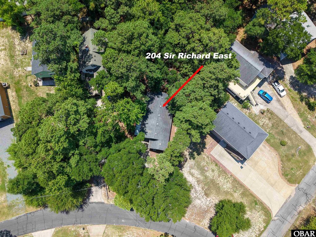 Image 2 of property listing at 204 Sir Richard East lot 53, Kill Devil Hills, NC 27948