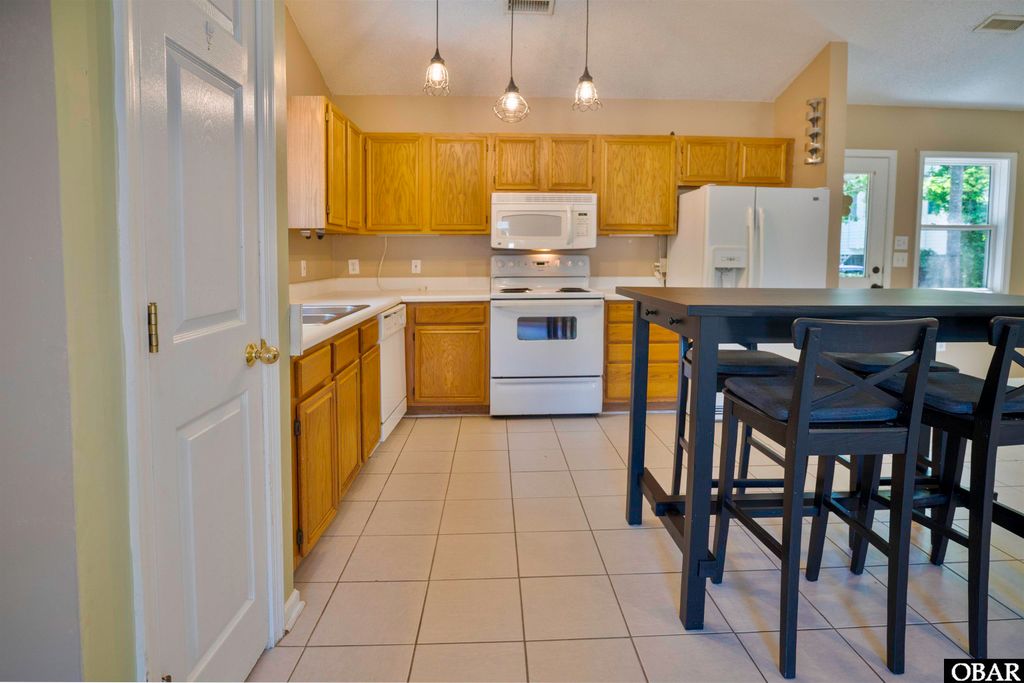 Image 12 of property listing at 204 Sir Richard East lot 53, Kill Devil Hills, NC 27948
