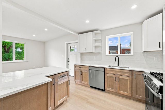 609 E HORTTER PL, Philadelphia, PA 19119