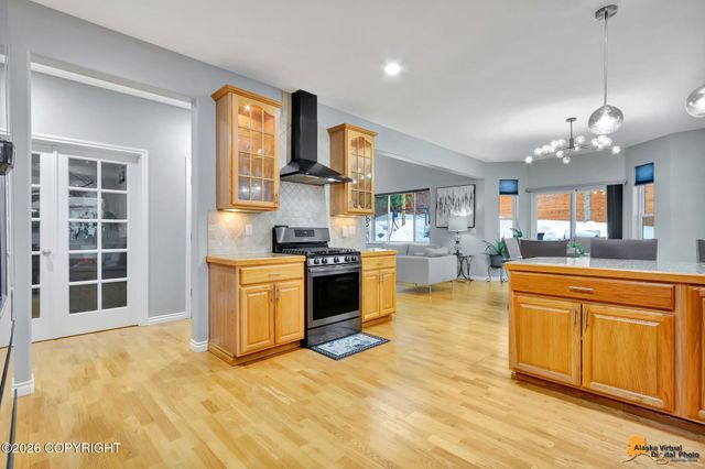 7302 Kidron Street, Anchorage, AK 99502