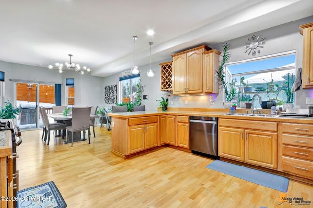 7302 Kidron Street, Anchorage, AK 99502