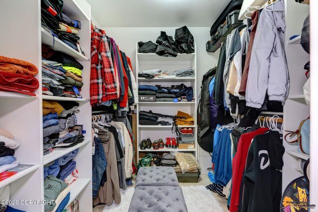 7302 Kidron Street, Anchorage, AK 99502