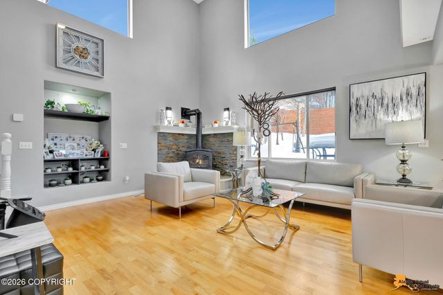 7302 Kidron Street, Anchorage, AK 99502