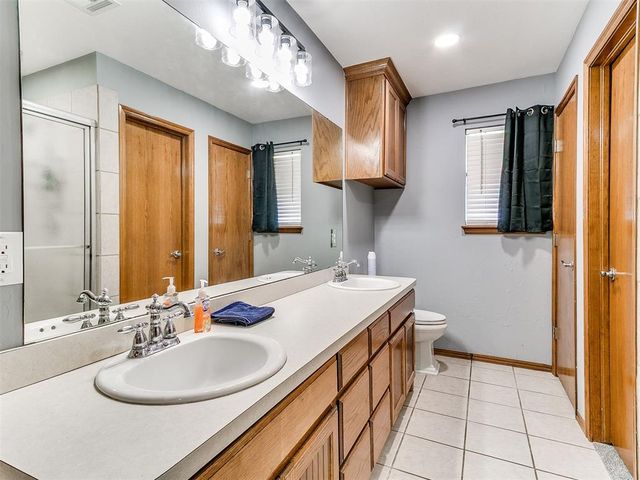 341 E Plantation Terrace, Mustang, OK 73064