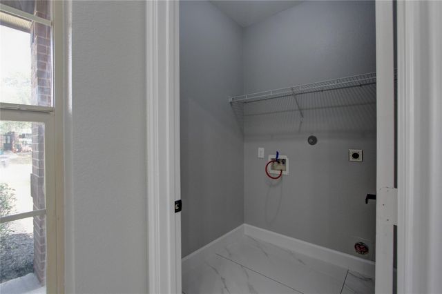 1310 Evermore Manor Lane, Houston, TX 77073