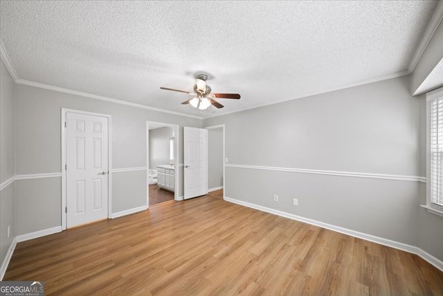 1528 Oakleaf Drive, Auburn, GA 30011