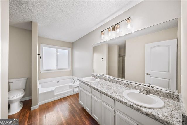 1528 Oakleaf Drive, Auburn, GA 30011