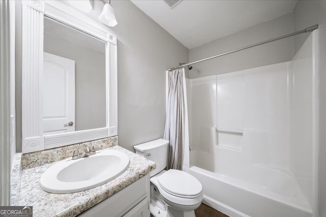 1528 Oakleaf Drive, Auburn, GA 30011