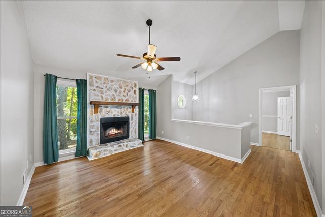 1528 Oakleaf Drive, Auburn, GA 30011