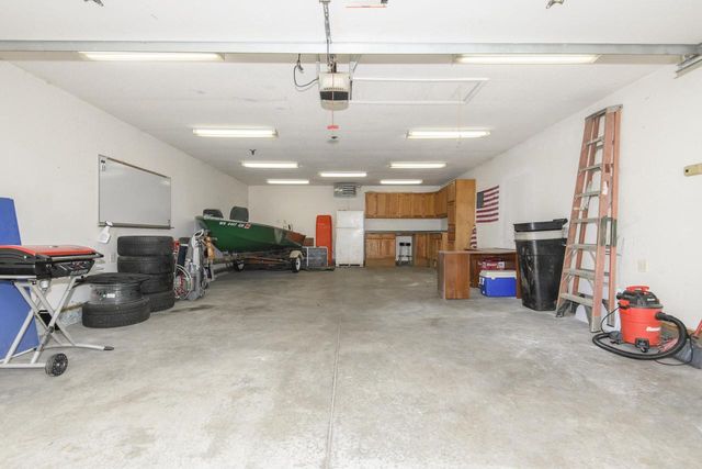 1515 19th AVENUE, Kenosha, WI 53140