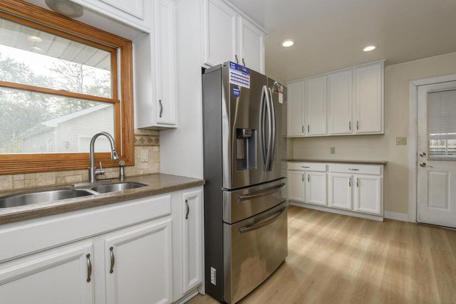 1515 19th AVENUE, Kenosha, WI 53140