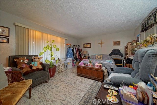 5419 N Callisch, Fresno, CA 93710