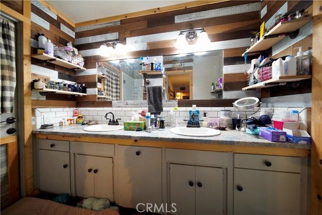 5419 N Callisch, Fresno, CA 93710