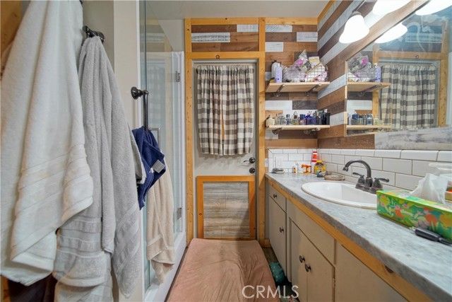 5419 N Callisch, Fresno, CA 93710