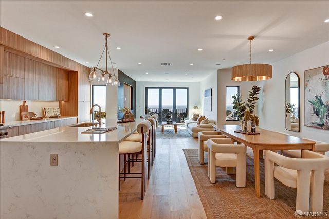 1719 33rd Avenue, San Francisco, CA 94122