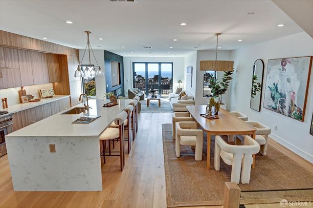 1719 33rd Avenue, San Francisco, CA 94122