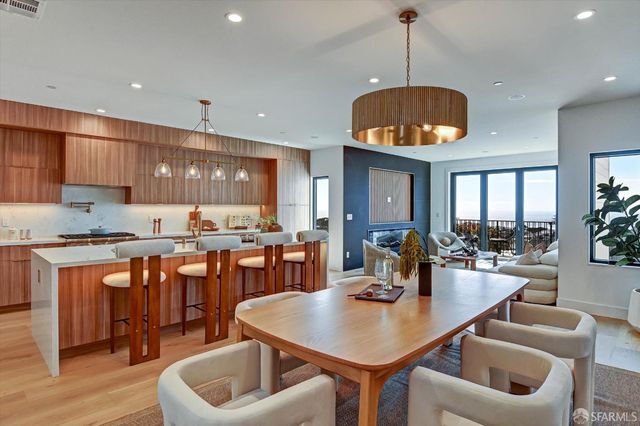 1719 33rd Avenue, San Francisco, CA 94122