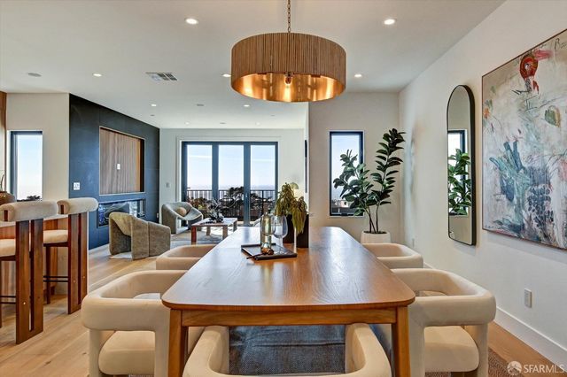 1719 33rd Avenue, San Francisco, CA 94122