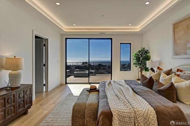 1719 33rd Avenue, San Francisco, CA 94122