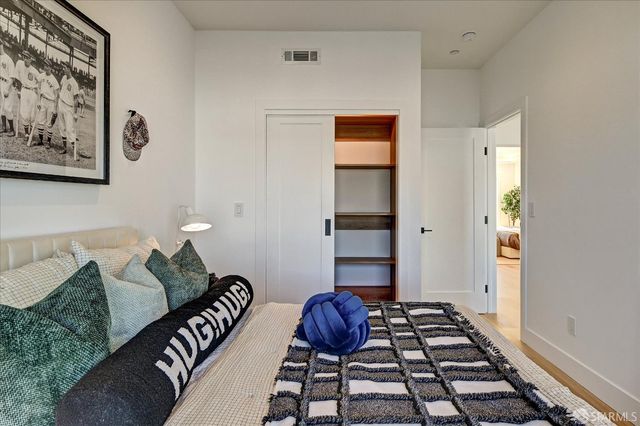 1719 33rd Avenue, San Francisco, CA 94122