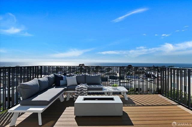 1719 33rd Avenue, San Francisco, CA 94122