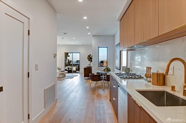 1719 33rd Avenue, San Francisco, CA 94122