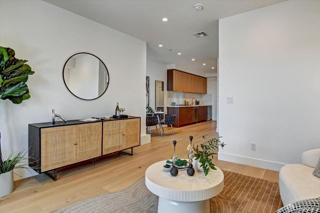 1719 33rd Avenue, San Francisco, CA 94122