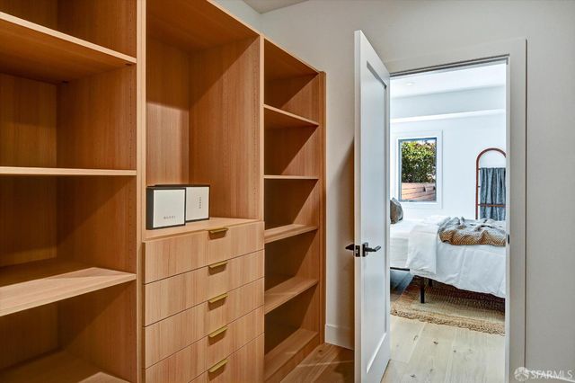 1719 33rd Avenue, San Francisco, CA 94122