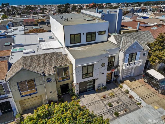 1719 33rd Avenue, San Francisco, CA 94122