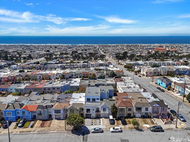 1719 33rd Avenue, San Francisco, CA 94122