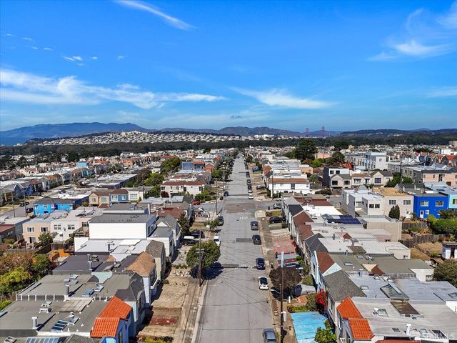 1719 33rd Avenue, San Francisco, CA 94122